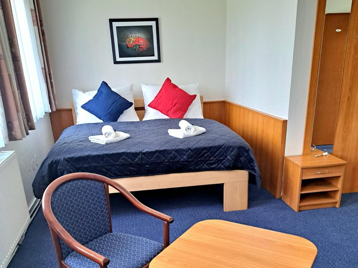 Hasicsky Hotel Pribyslav Ngoại thất bức ảnh