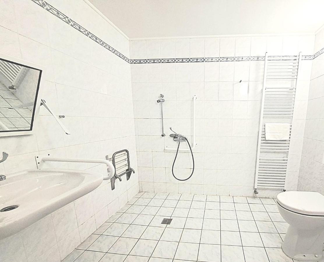 Hasicsky Hotel Pribyslav Ngoại thất bức ảnh